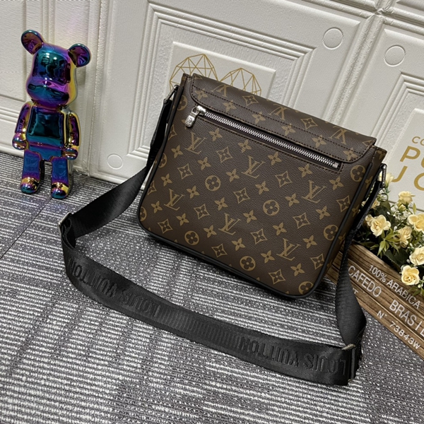 ルイヴィトンバッグ側面デザイン